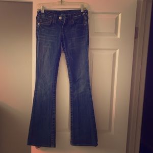 Bootcut True Religion dark blue jeans. Size 25
